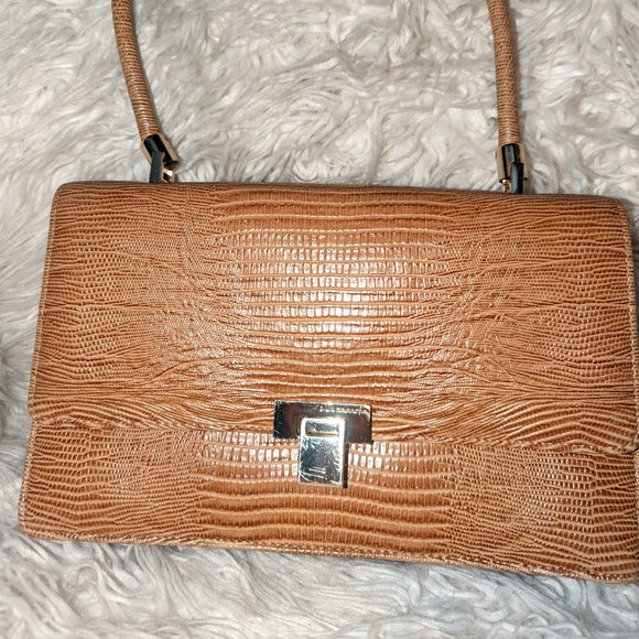 Liz Claiborne Tan Purse - Picture 1 of 3